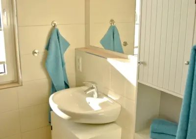 Bad in einer Ferienwohnung der Liebeslaube
